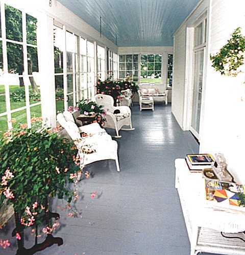 The porch.