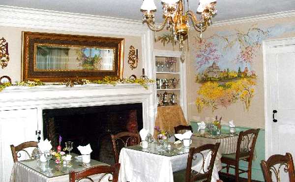YANKEE MAGAZINE EDITOR'S CHOICE AWARD IN 2007.