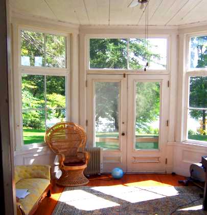 A view of the sun porch.