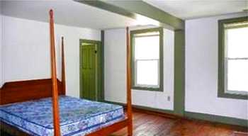 Another bedroom view.